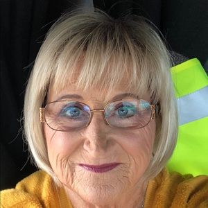 Meet your Posher, Loretta